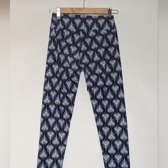 LuLaRoe Peacock Leggings - Picture 5 of 7